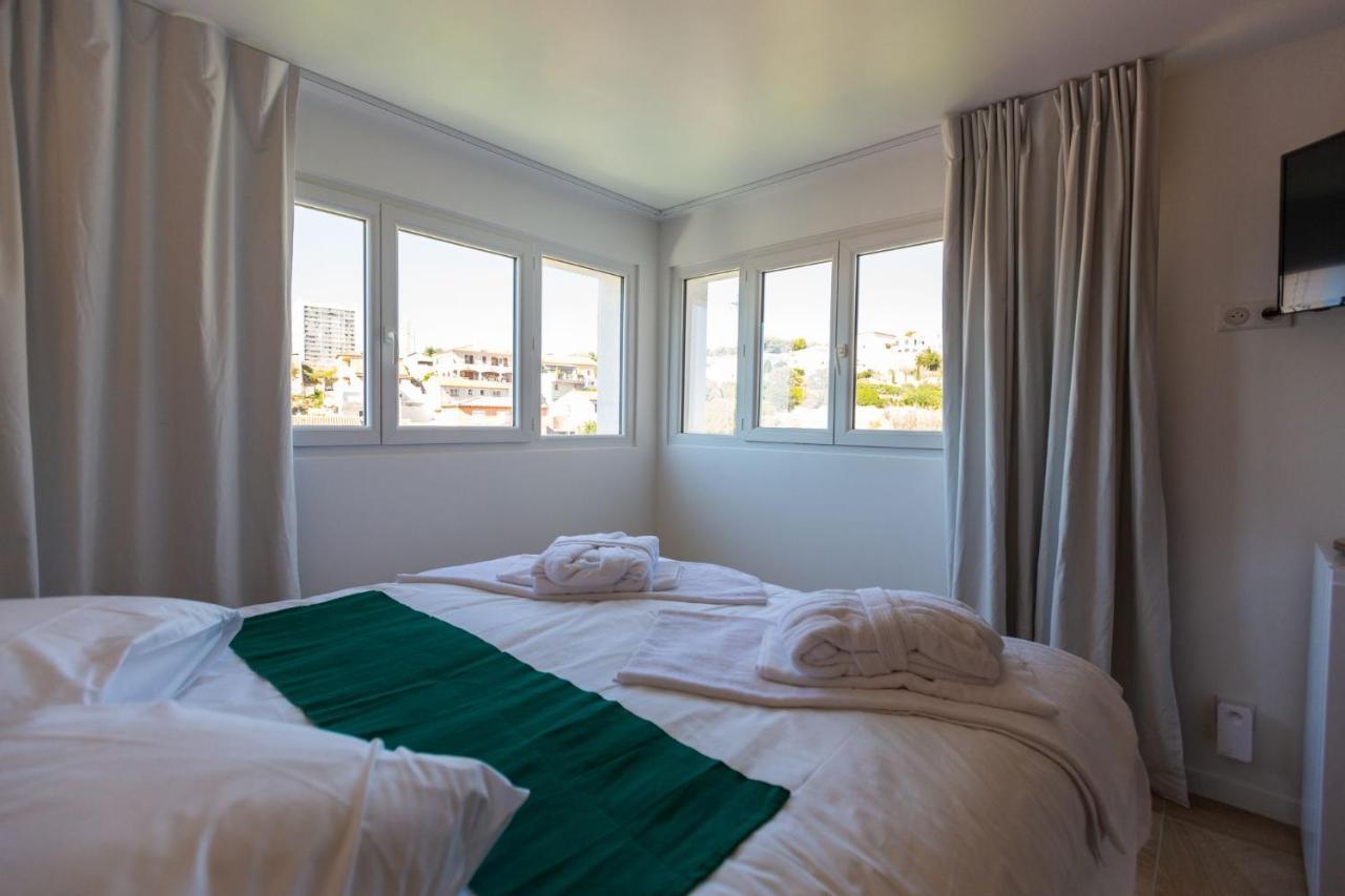 Love Room Du Mont D'Or - Baignoire Spa - Minibar Offert Marseille Extérieur photo